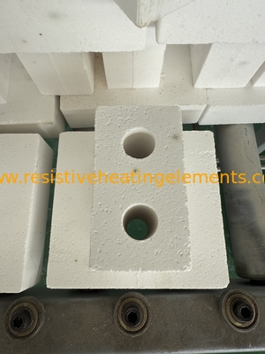 Blok pendukung keramik berlubang ganda