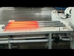 Batang karbon berbentuk U